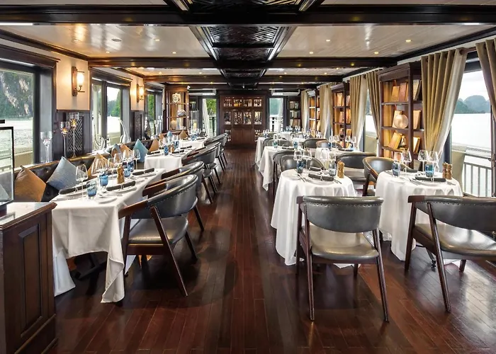 Paradise Sails Cruise 