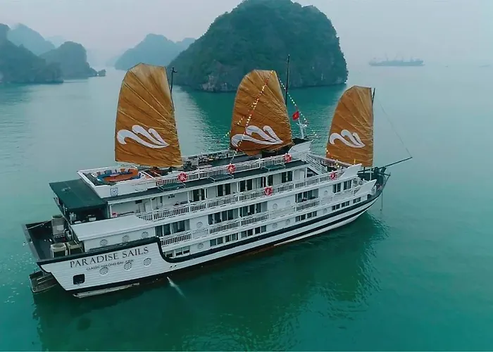 Paradise Sails Cruise 5* Hạ Long